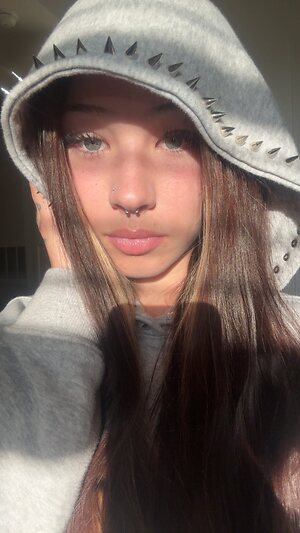 ghostgirl_12 leaked photo #32