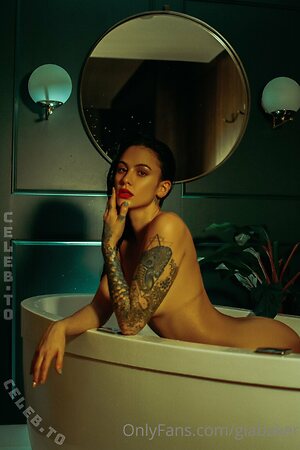 Gia Baker photo