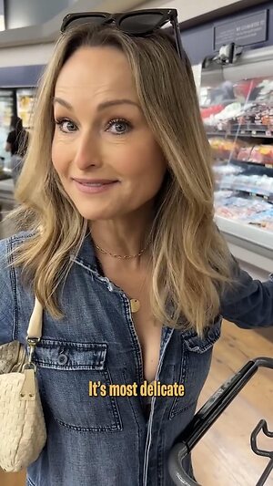 Giada De Laurentiis leaked photo #32