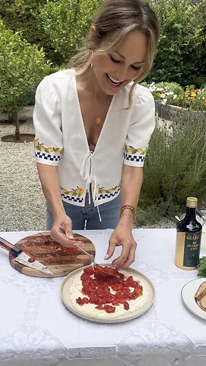 Giada De Laurentiis Nude Leaked Photo #39