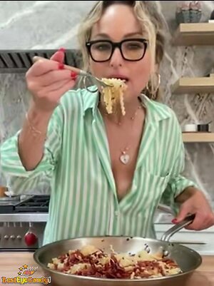 Giada De Laurentiis Nude Leaked Photo #71