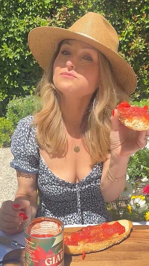 Giada De Laurentiis Nude Leaked Photo #85
