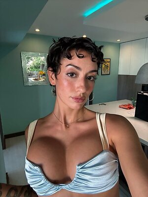 Gianna Evelyn leaked photo #7
