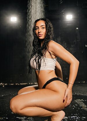 Giannattaylor leaked photo #53