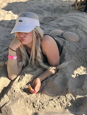 gibmafeuerr leaked photo #30