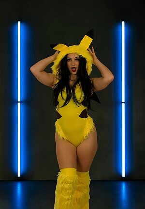 Gigi Dolin leaked photo #96