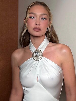 Gigi Hadid Hot leaked photo #7
