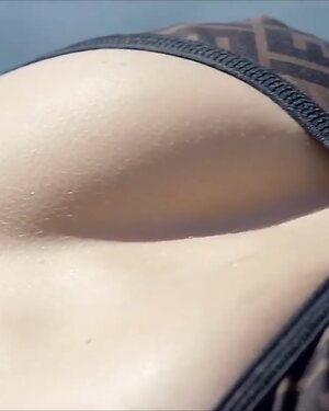 Gigi Hadid Hot leaked photo #27