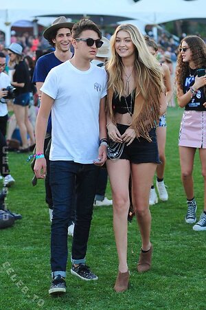 Gigi Hadid leaked photo #88
