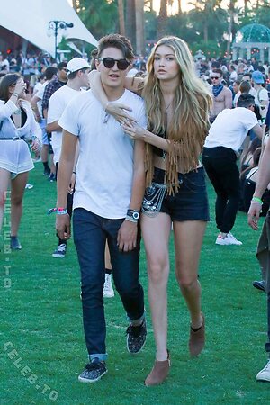 Gigi Hadid leaked photo #90