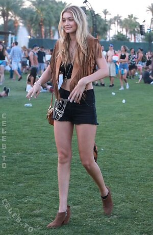 Gigi Hadid photo