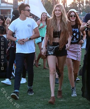 Gigi Hadid photo