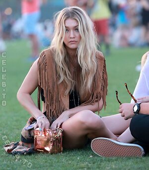 Gigi Hadid photo