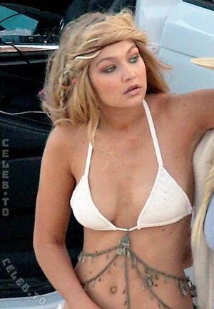 Gigi Hadid leaked photo #241
