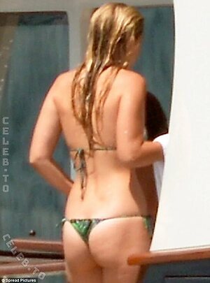 Gigi Hadid leaked photo #314
