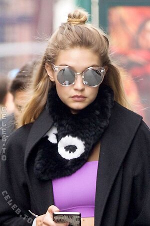 Gigi Hadid leaked photo #497