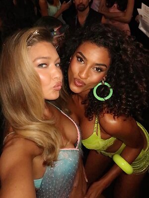 Gigi Hadid leaked photo #505
