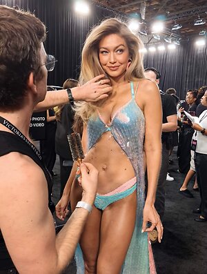 Gigi Hadid leaked photo #506