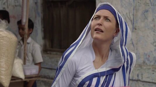Gillian Anderson leaked photo #15