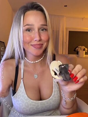 Gina Rühl leaked photo #116
