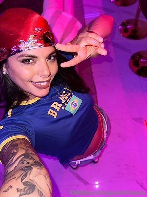 Gina Valentina leaked photo #114