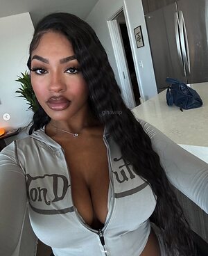 Gina Wap leaked photo #8