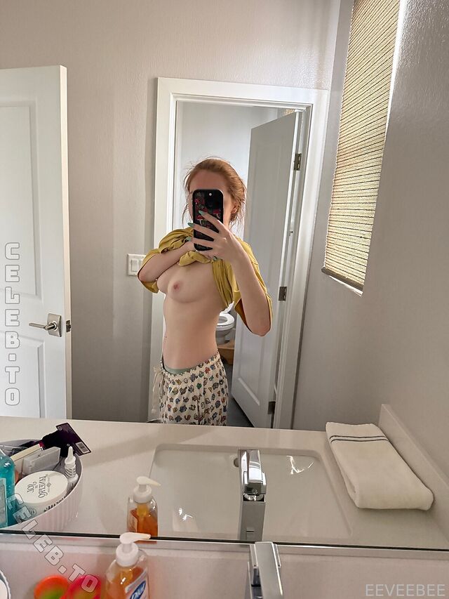 Ginger &amp; Eevee leaked photos