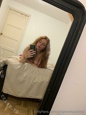 Ginger Amy Nude Leaked Photo #6