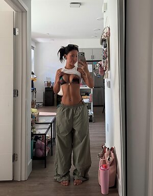 Ginny.yoon Nude Leaked Photo #9