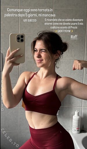 Giorgia Castelli leaked photo #40