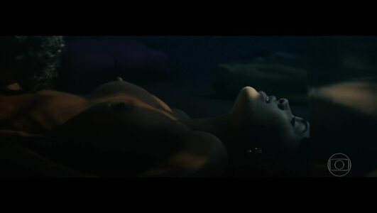 Giovana Cordeiro leaked photo #4