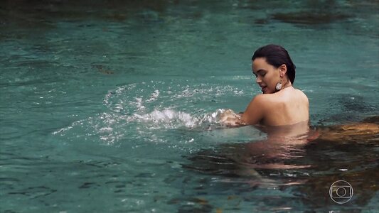 Giovana Cordeiro leaked photo #19