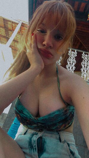 Giovanna Leão leaked photo #17