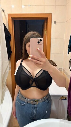 Girls leaked photos