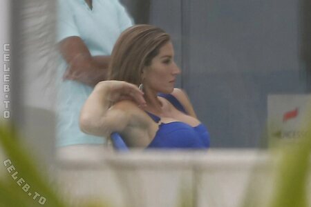 Gisele Bundchen Nude Leaked Photo #29