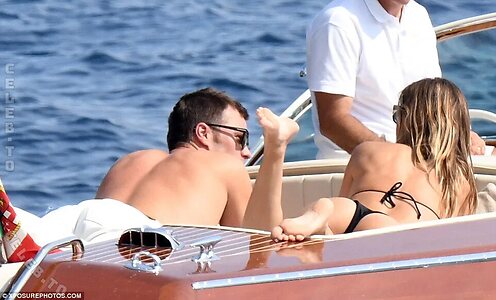 Gisele Bundchen Nude Leaked Photo #56