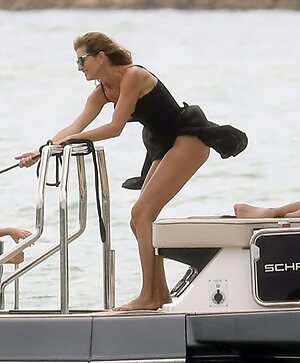 Gisele Bundchen leaked photo #102
