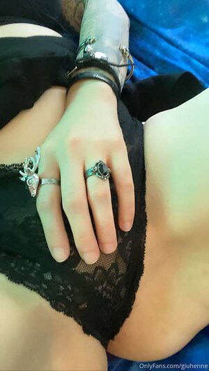 Giulia Henne leaked photo #19