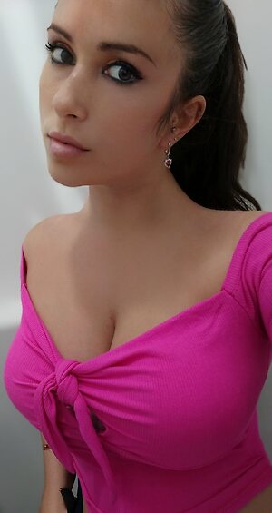 Giulia Sbardellati Nude Leaked Photo #18