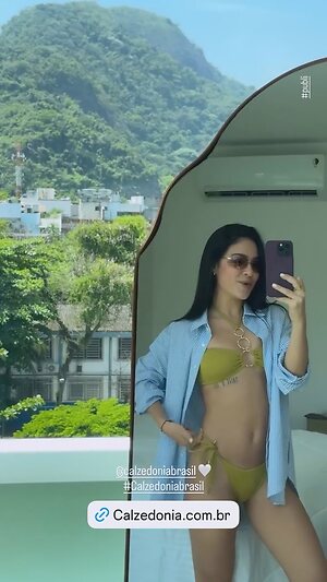 Giullia Buscacio leaked photo #21