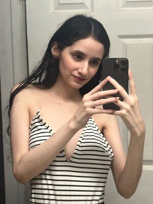 gizellefuentes leaked photo #15