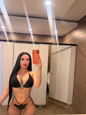 Gizem Bilgen leaked photo #6
