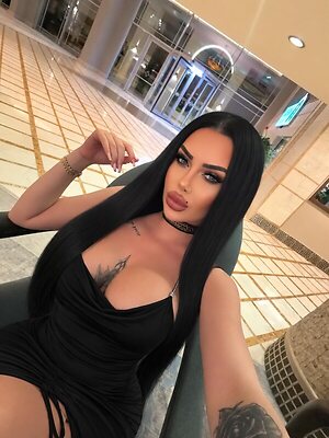 Gizem Bilgen leaked photo #9