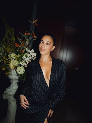Gizem Emre leaked photo #37