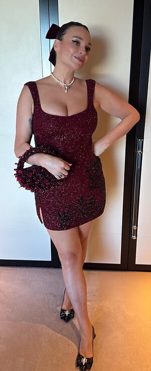 Gizzi Erskine