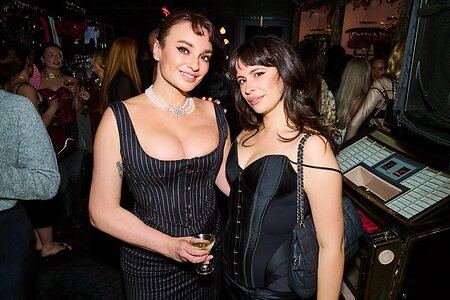 Gizzi Erskine leaked photo #68