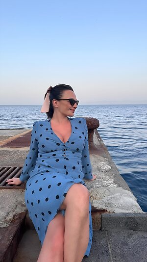 Gizzi Erskine leaked photo #81