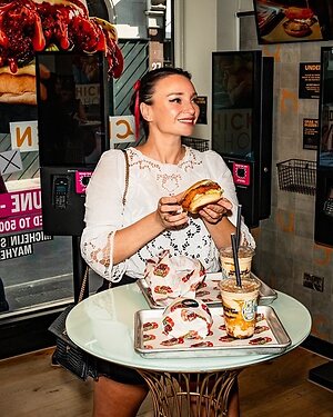 Gizzi Erskine