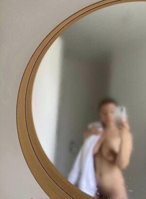 glazedbabynika leaked photo #27