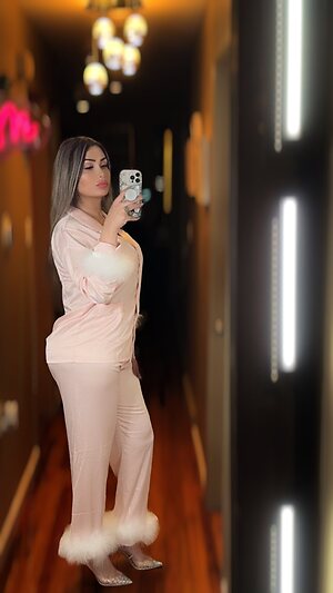 GODDESS CYRINE EL6SHAM leaked photo #35
